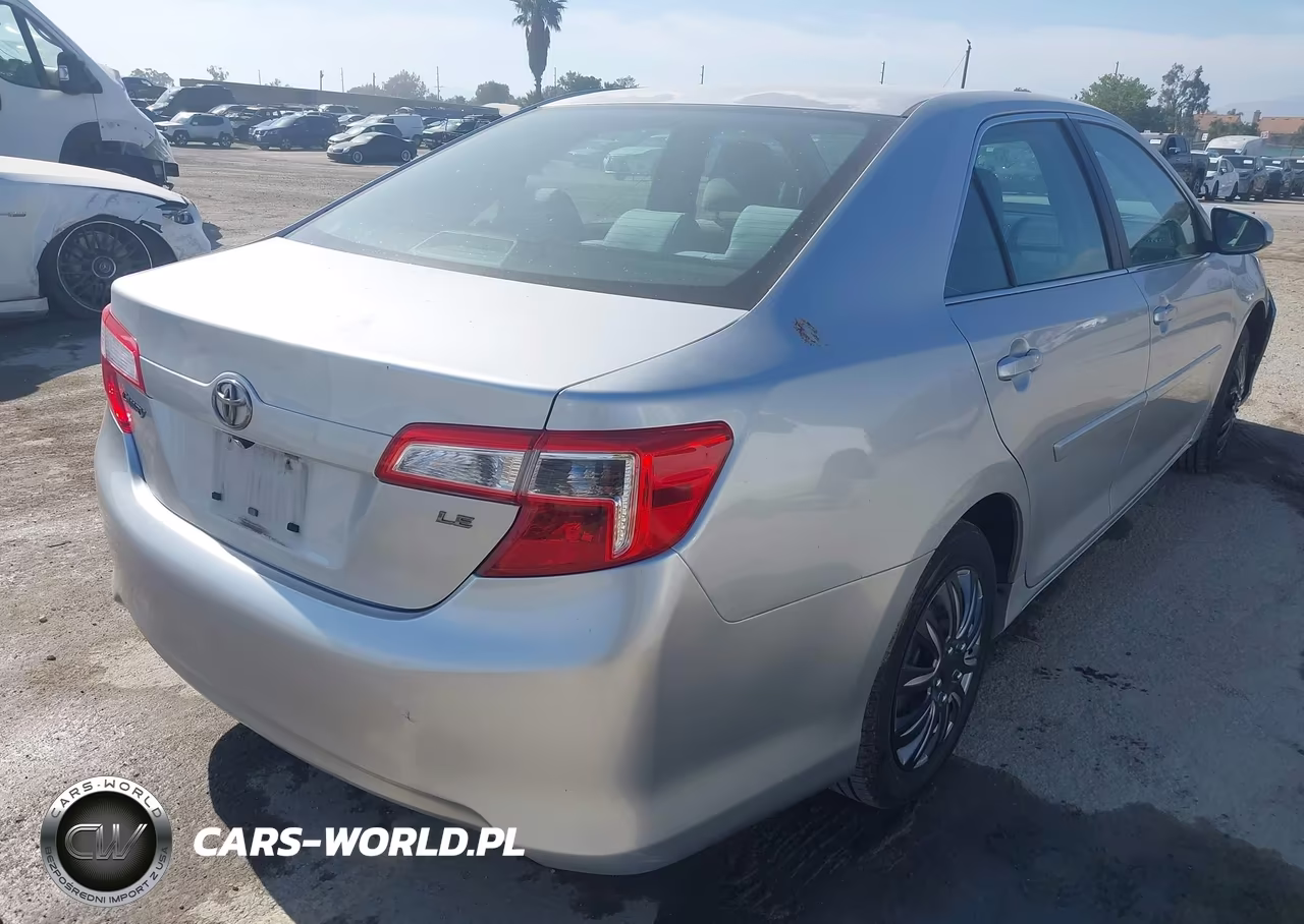 2013 Toyota Camry Le VIN:4T1BF1FK2DU708928 - 4