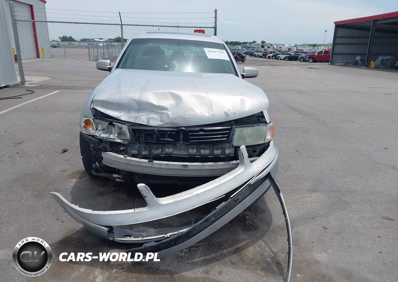 1999 Volkswagen Passat Gls VIN:WVWMA63B1XE424685 - 12