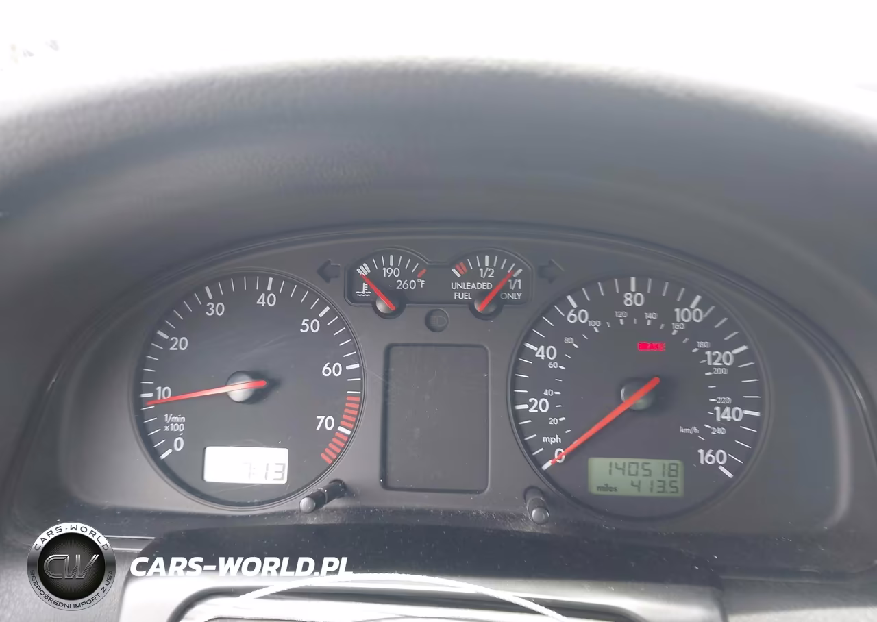 1999 Volkswagen Passat Gls VIN:WVWMA63B1XE424685 - 7