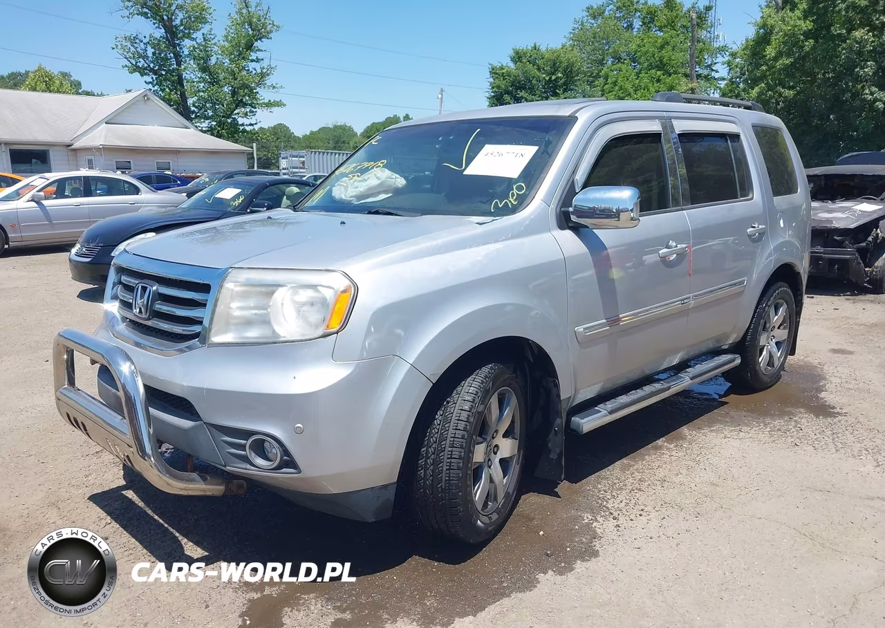2015 Honda Pilot Touring VIN:5FNYF4H93FB051207 - 2