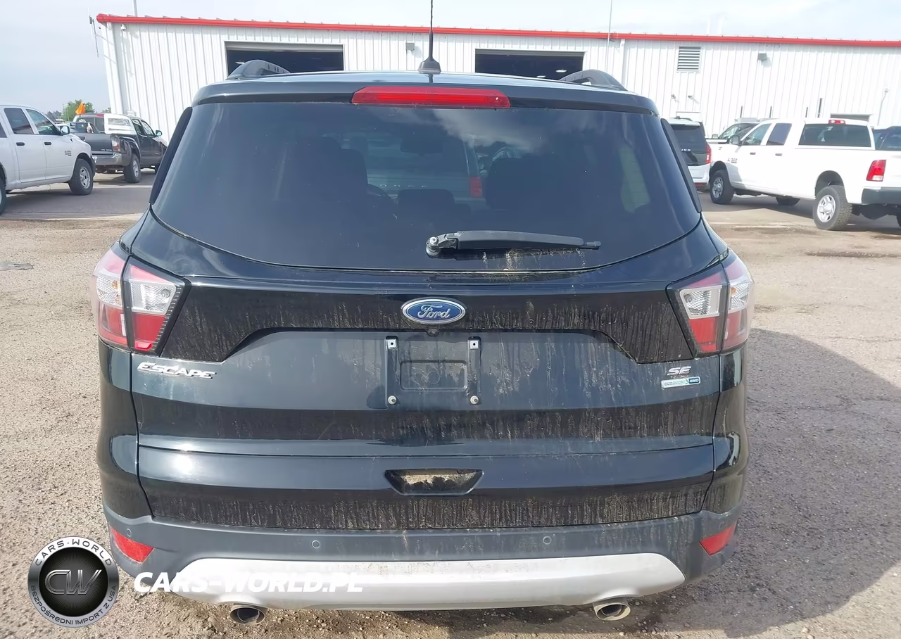 2018 Ford Escape Se VIN:1FMCU9GD5JUD08852 - 17