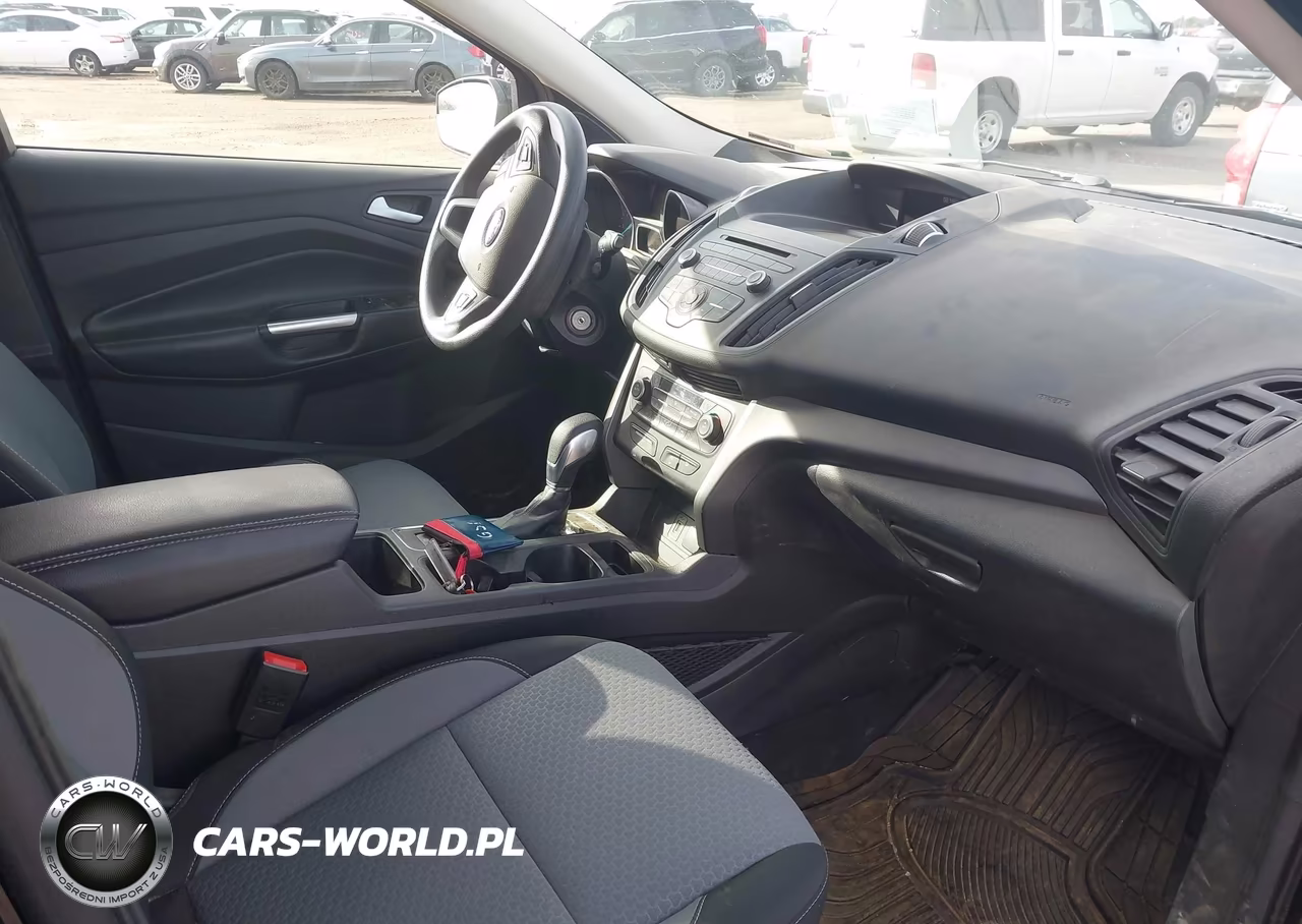 2018 Ford Escape Se VIN:1FMCU9GD5JUD08852 - 5