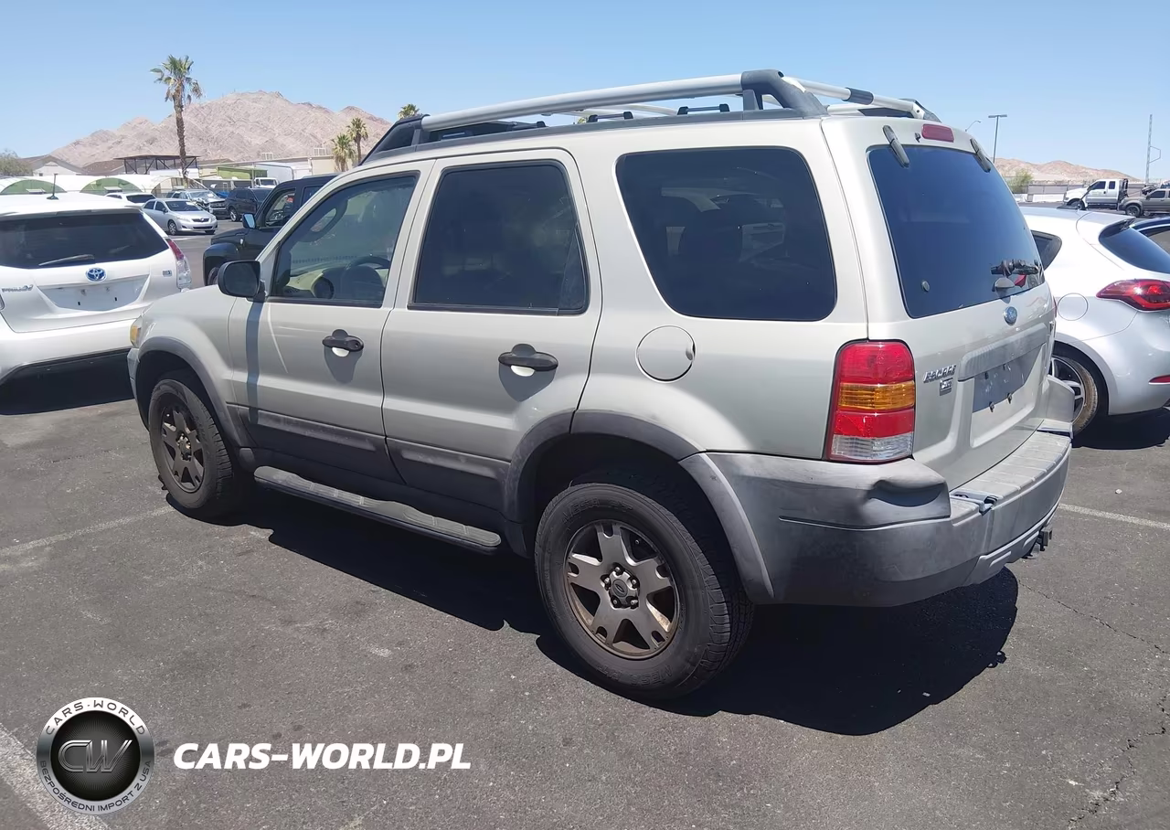 2005 Ford Escape Xlt VIN:1FMYU03175KB30246 - 3