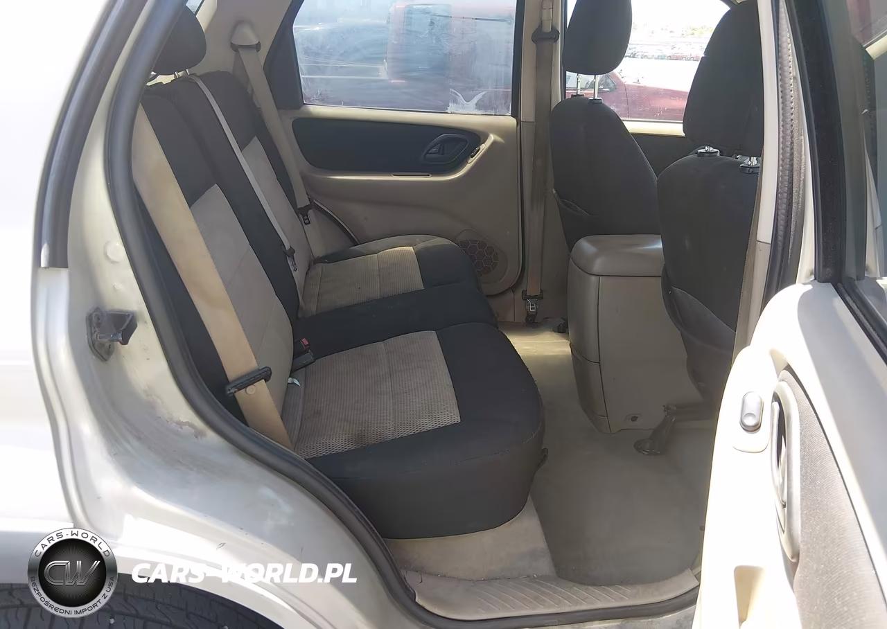 2005 Ford Escape Xlt VIN:1FMYU03175KB30246 - 8