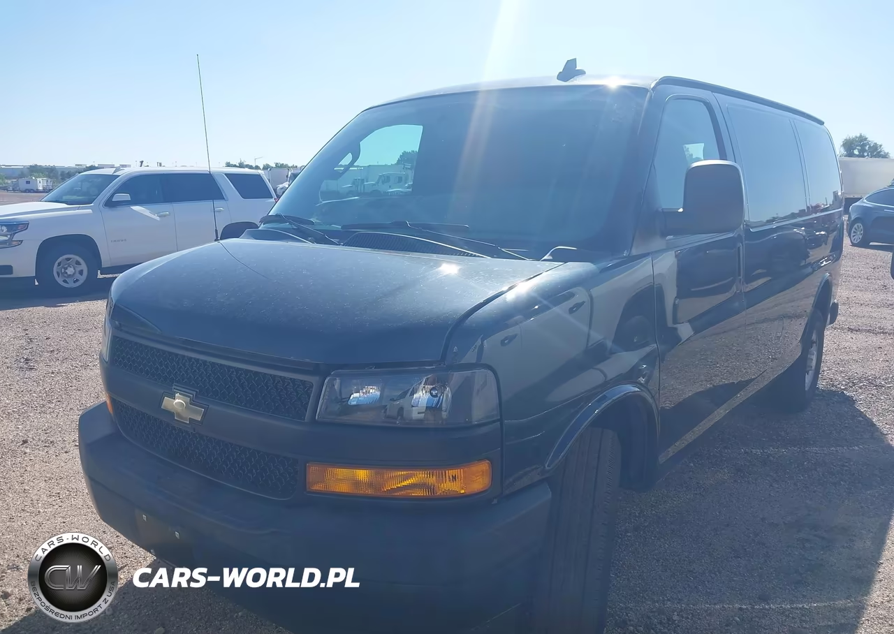 2018 Chevrolet Express 2500 Work Van VIN:1GCWGAFG1J1241660 - 2