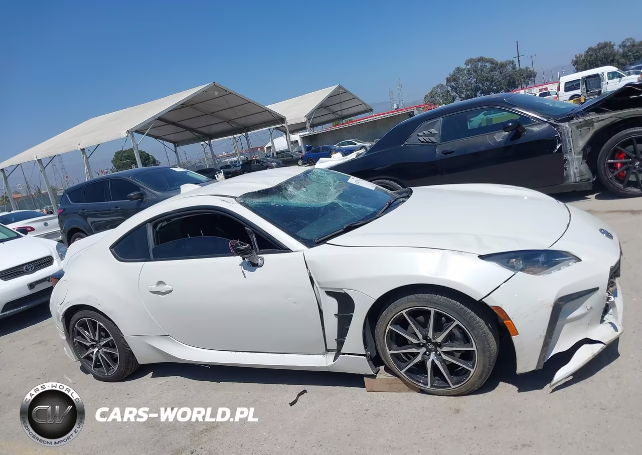 2022 Toyota Gr86 VIN:JF1ZNBB18N9754640 - 12