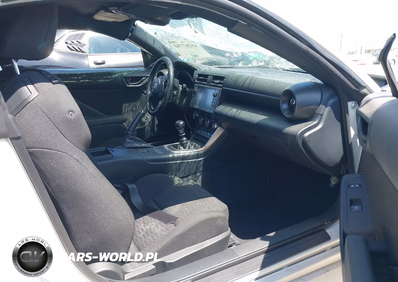 2022 Toyota Gr86 VIN:JF1ZNBB18N9754640 - 5