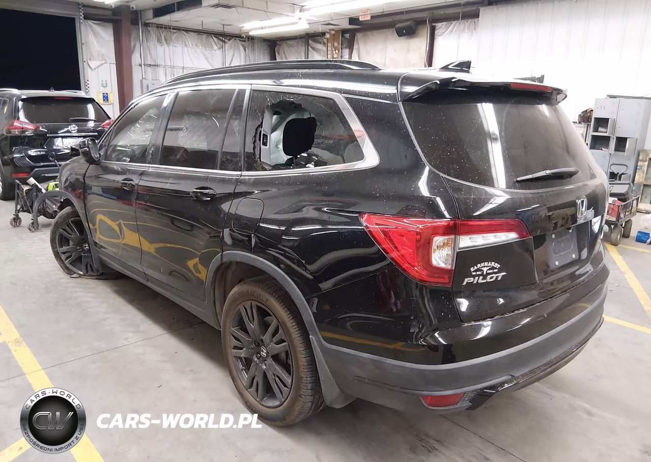 2021 Honda Pilot Awd Special Edition VIN:5FNYF6H23MB008871 - 3