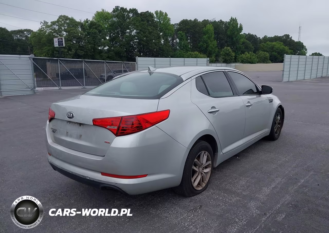 2013 Kia Optima Lx VIN:5XXGM4A75DG090689 - 4