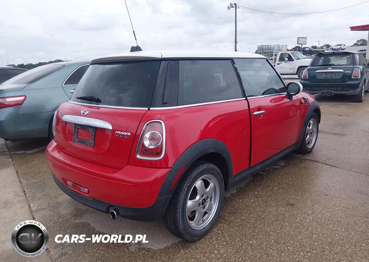 2011 Mini Cooper VIN:WMWSU3C54BT251043 - 4
