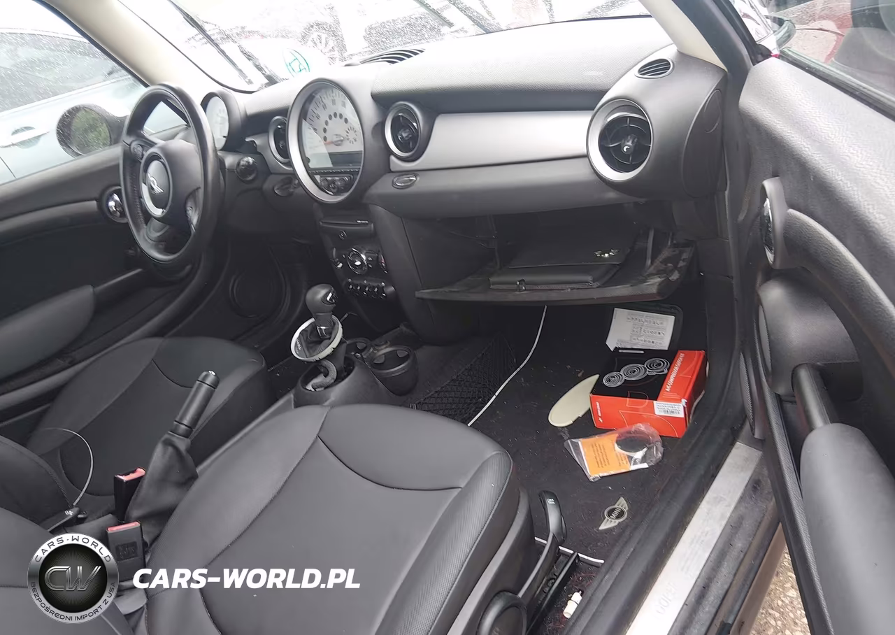 2011 Mini Cooper VIN:WMWSU3C54BT251043 - 5