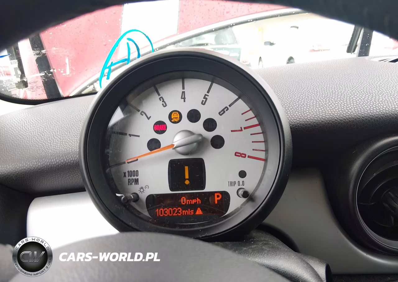 2011 Mini Cooper VIN:WMWSU3C54BT251043 - 7