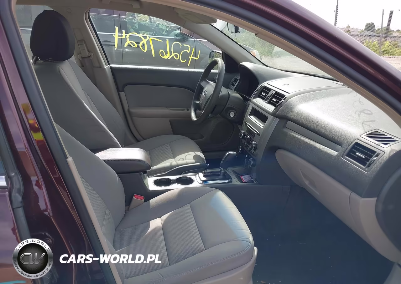 2012 Ford Fusion Se VIN:3FAHP0HA9CR373642 - 5