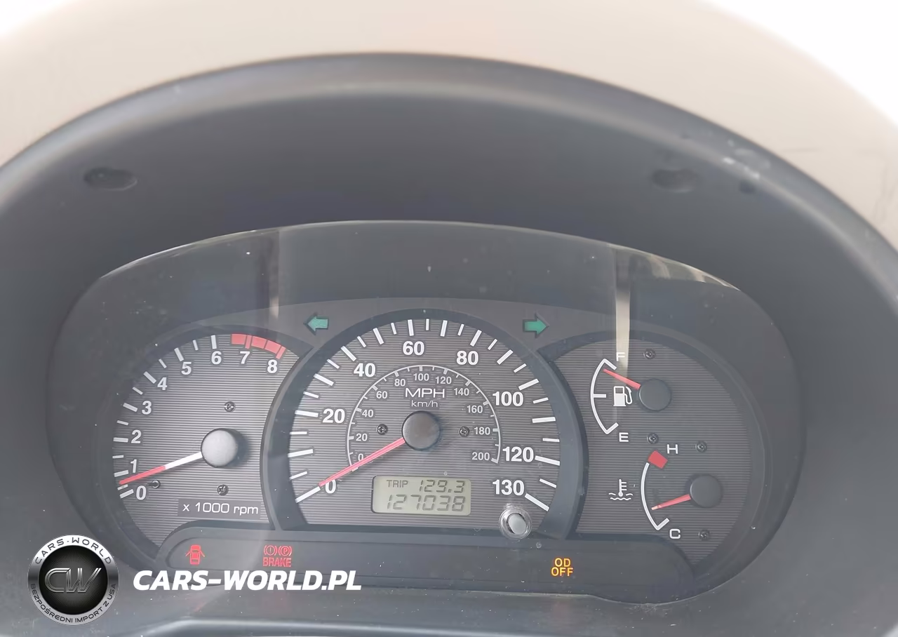 2002 Hyundai Accent Gl VIN:KMHCG45C12U374126 - 7
