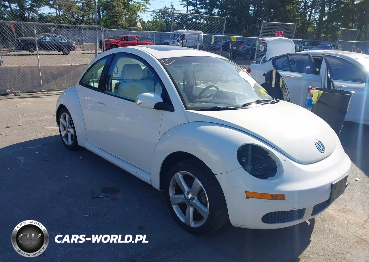 2008 Volkswagen New Beetle Black Tie Edition-Triple White
