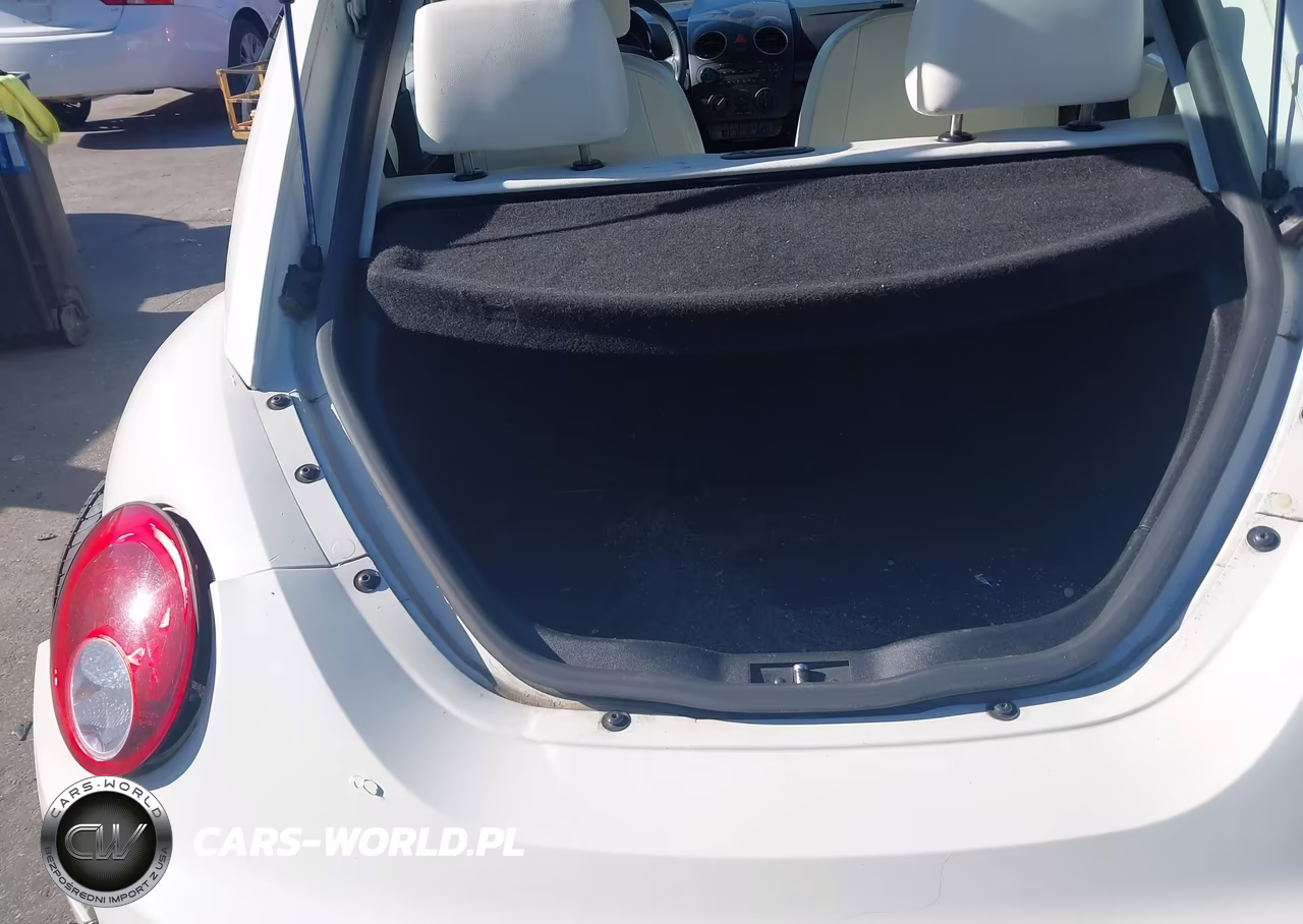 2008 Volkswagen New Beetle Black Tie Edition-Triple White VIN:3VWFG31C28M510744 - 17