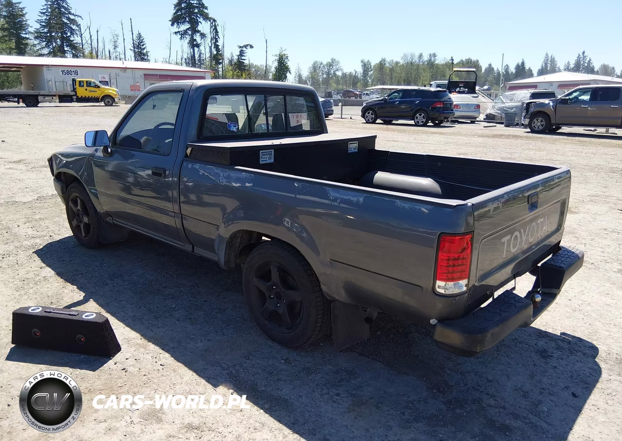 1992 Toyota Pickup 1-2 Ton Short Whlbase Stb VIN:4TARN81A7NZ021912 - 3