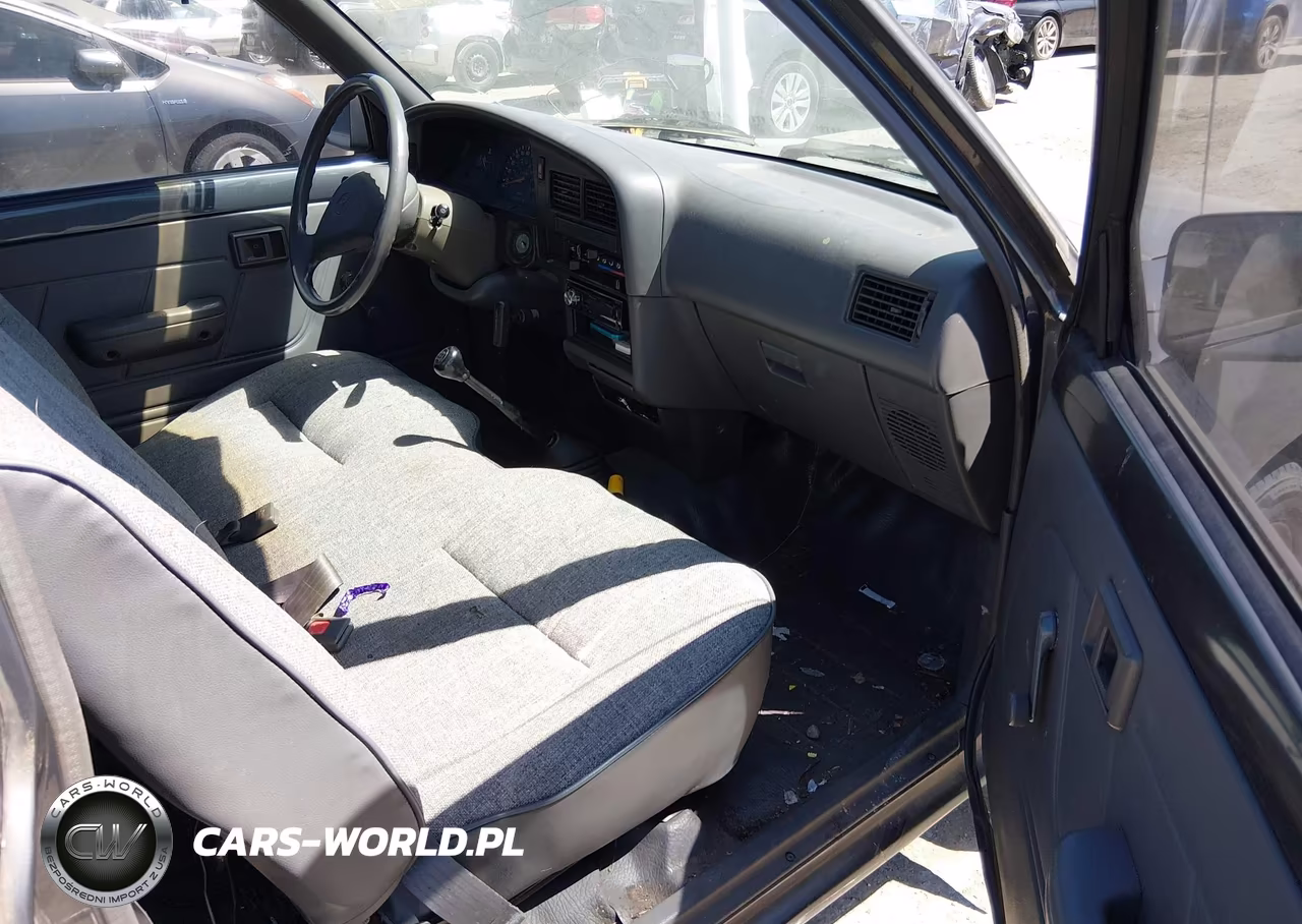 1992 Toyota Pickup 1-2 Ton Short Whlbase Stb VIN:4TARN81A7NZ021912 - 5