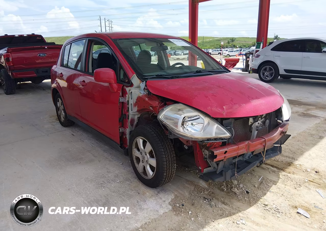 2012 Nissan Versa 1.8 S
