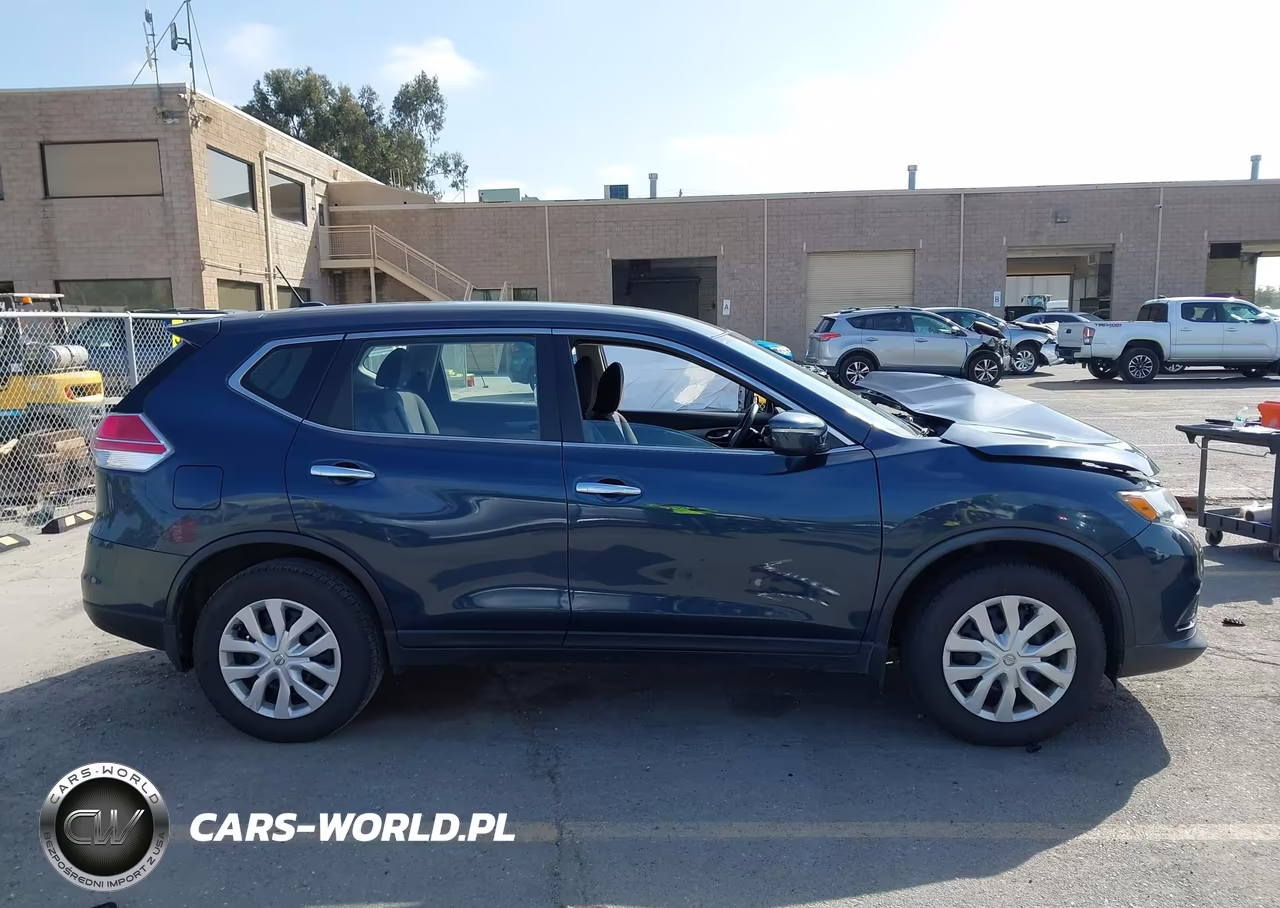 2015 Nissan Rogue S VIN:KNMAT2MV9FP564355 - 14