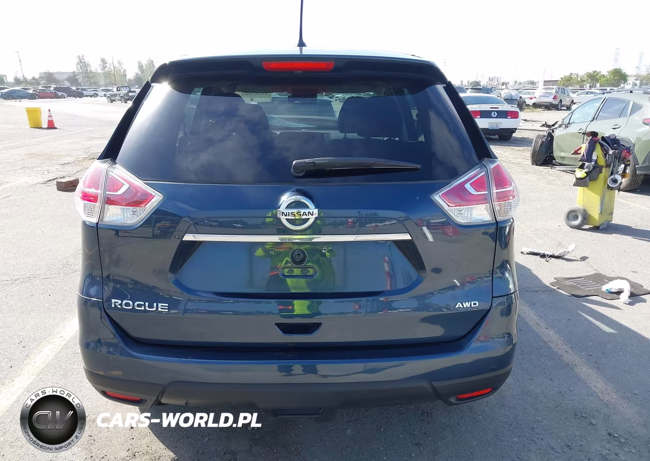 2015 Nissan Rogue S VIN:KNMAT2MV9FP564355 - 17