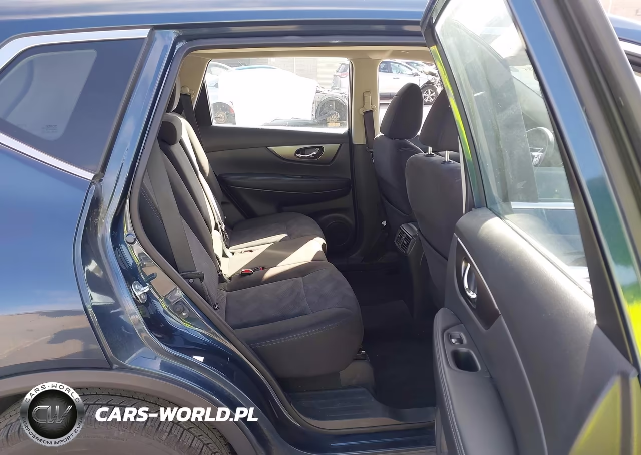 2015 Nissan Rogue S VIN:KNMAT2MV9FP564355 - 8