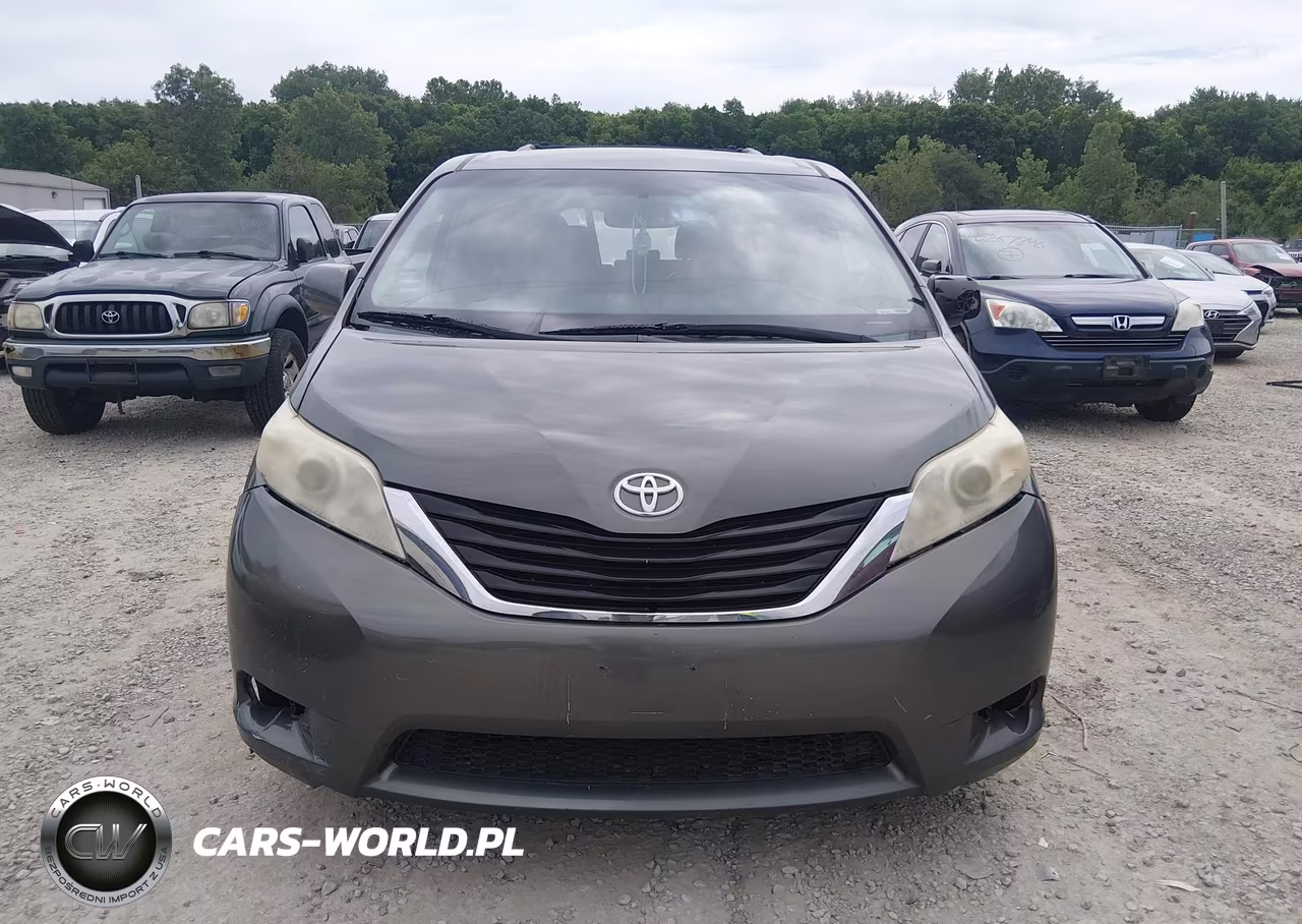 2012 Toyota Sienna Le V6 8 Passenger VIN:5TDKK3DC0CS248212 - 12