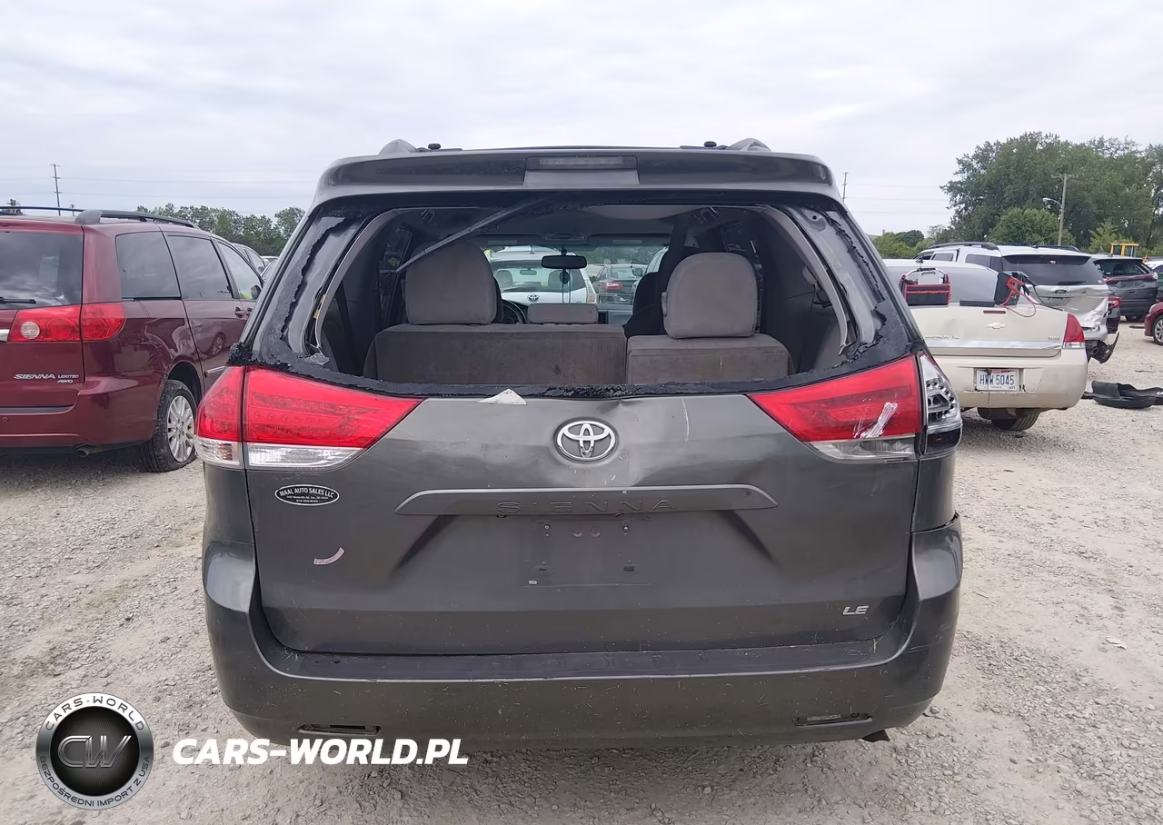2012 Toyota Sienna Le V6 8 Passenger VIN:5TDKK3DC0CS248212 - 19