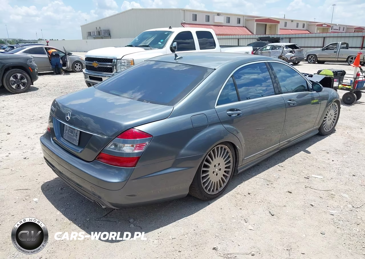 2008 Mercedes-Benz S 550 VIN:WDDNG71XX8A180797 - 4