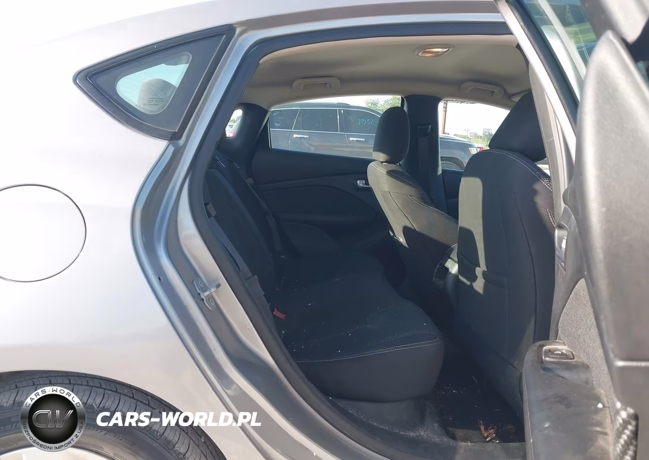2015 Dodge Dart Sxt VIN:1C3CDFBBXFD330592 - 8