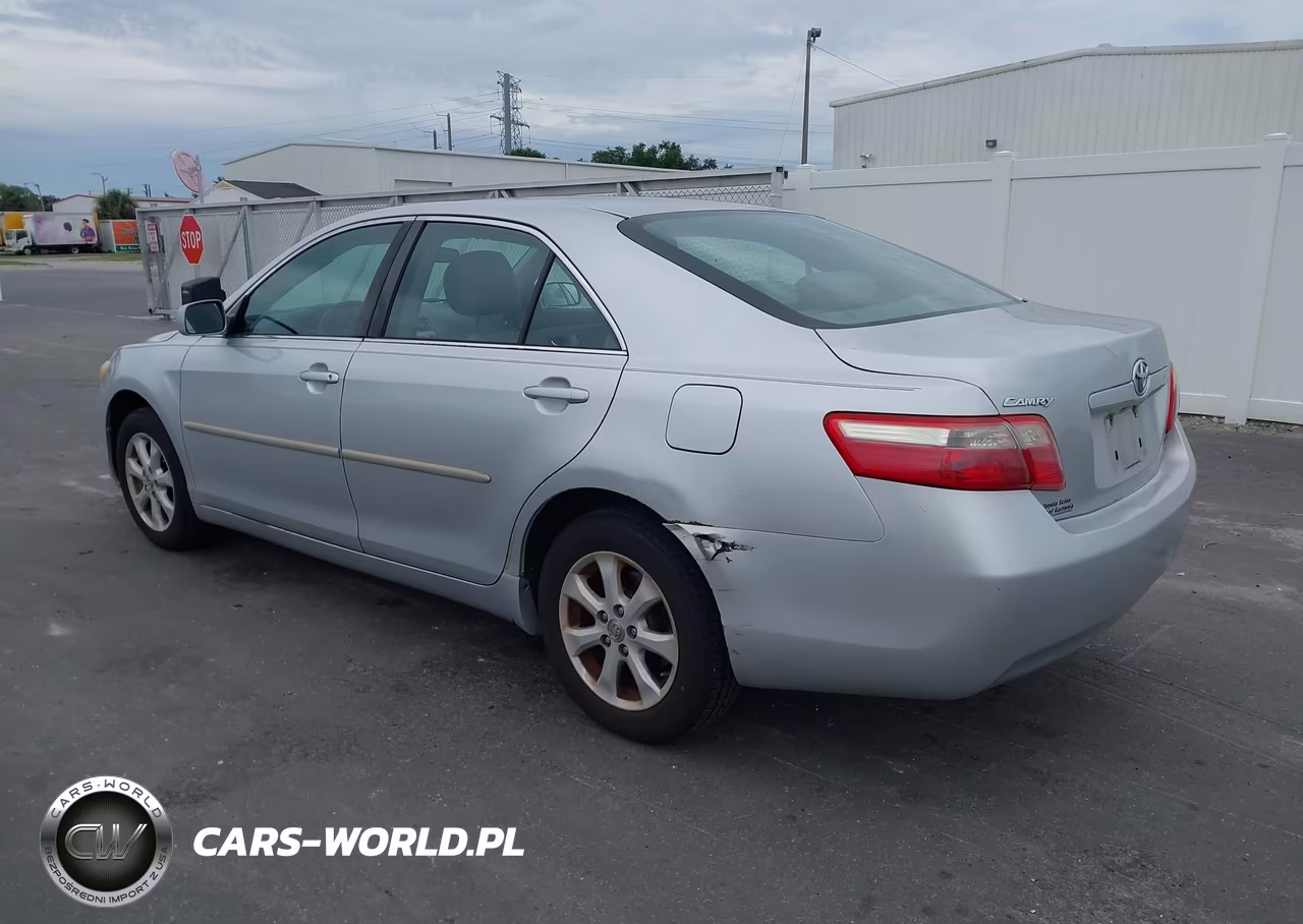 2009 Toyota Camry Le VIN:4T1BE46K59U361820 - 3