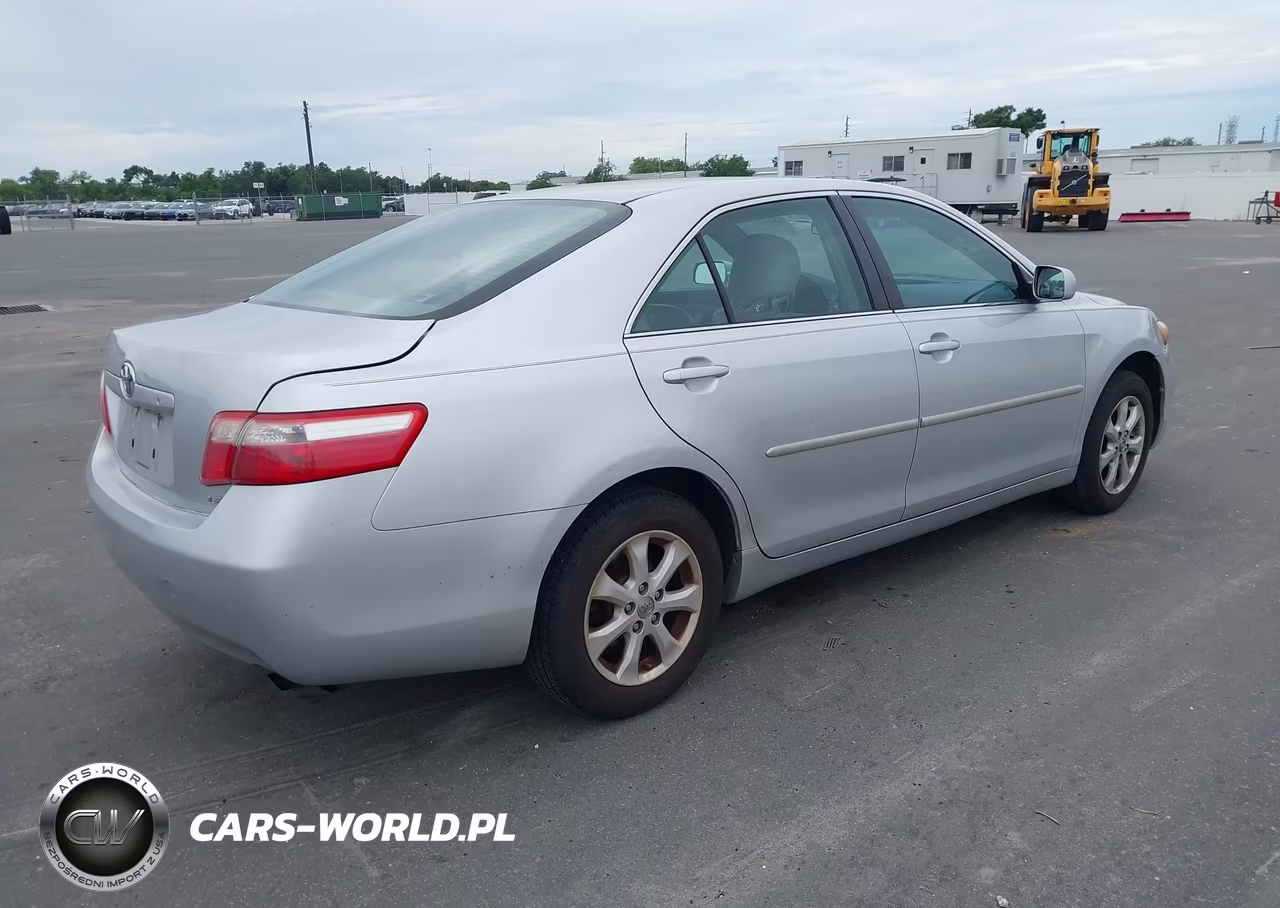 2009 Toyota Camry Le VIN:4T1BE46K59U361820 - 4