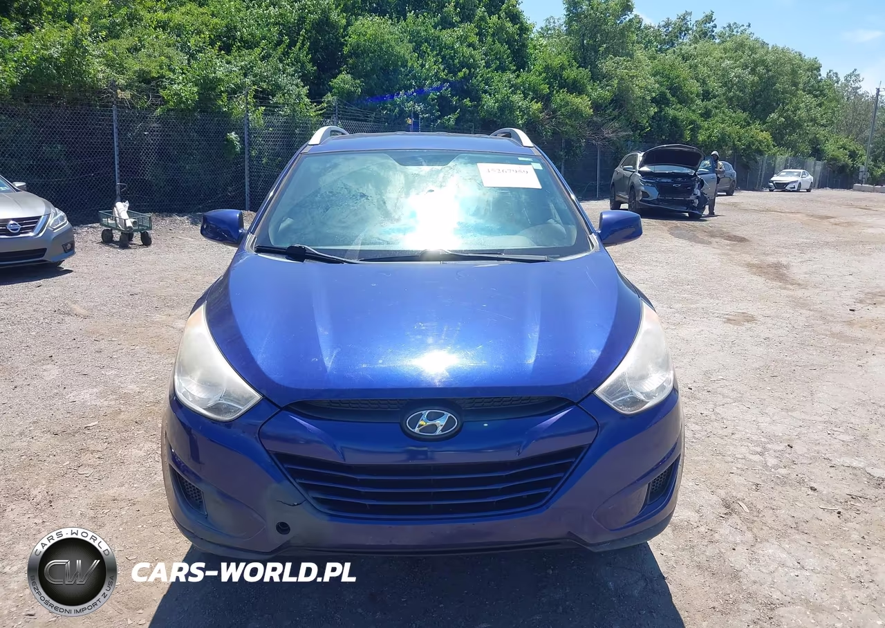 2011 Hyundai Tucson Gls VIN:KM8JU3AC3BU240945 - 6