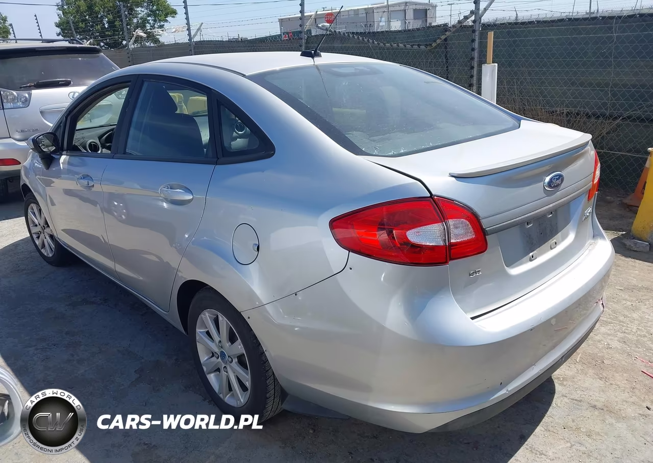 2011 Ford Fiesta Se VIN:3FADP4BJ9BM116913 - 3