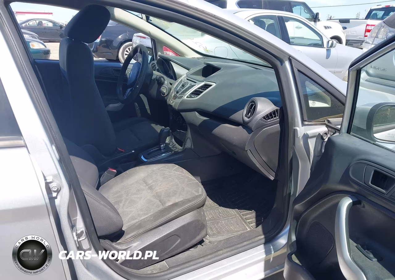 2011 Ford Fiesta Se VIN:3FADP4BJ9BM116913 - 5