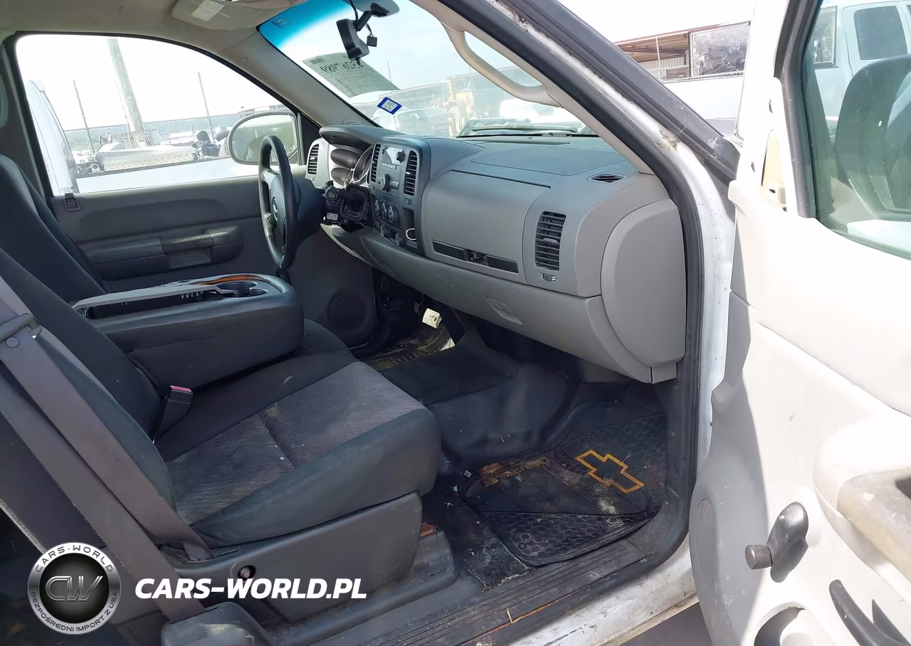 2007 Chevrolet Silverado 2500Hd Work Truck VIN:1GCHC29K67E594116 - 5
