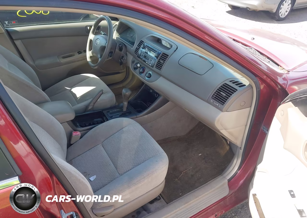 2004 Toyota Camry Le VIN:4T1BE30K44U278827 - 5