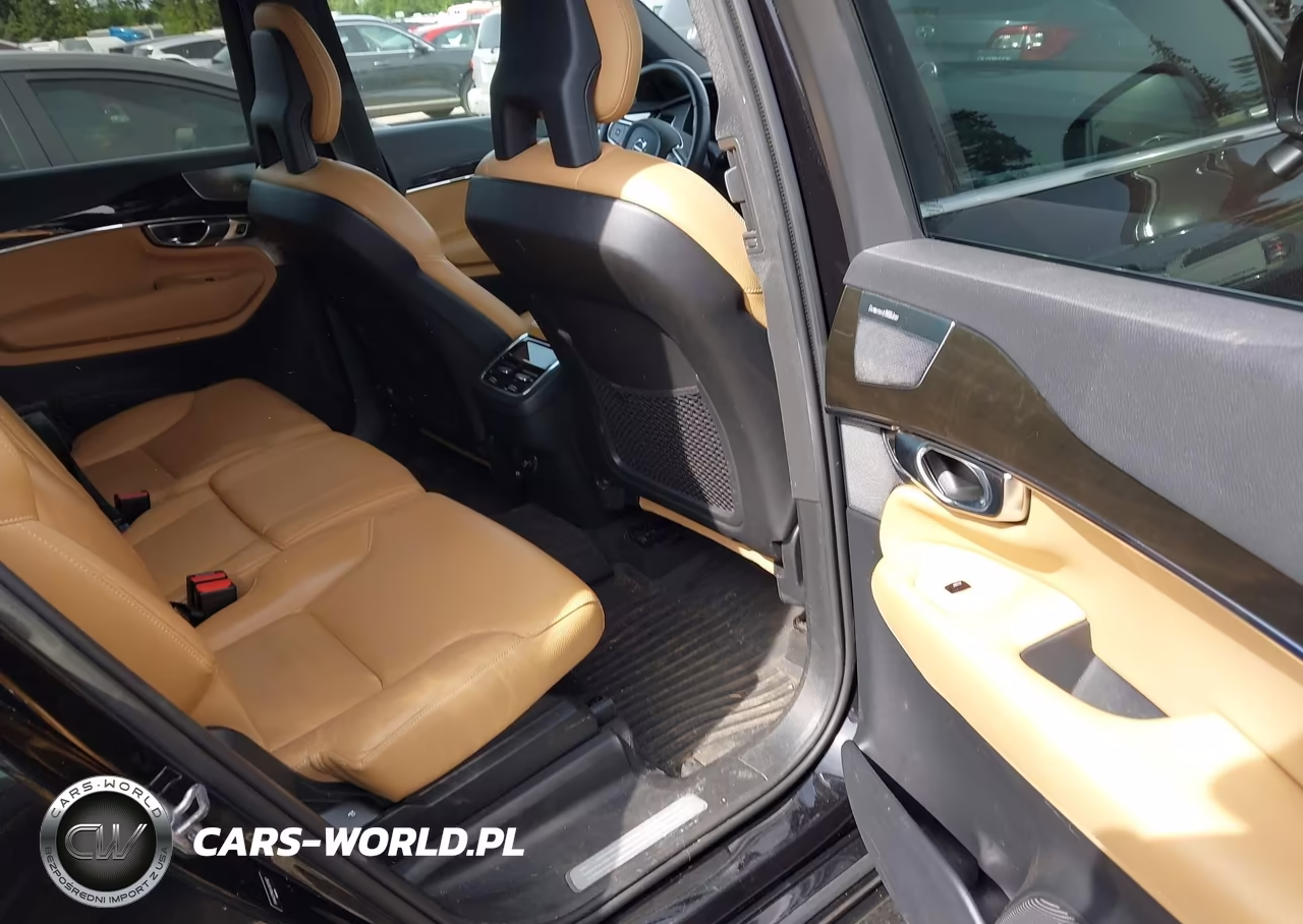 2018 Volvo Xc90 T6 Momentum VIN:YV4A22PK8J1327062 - 8