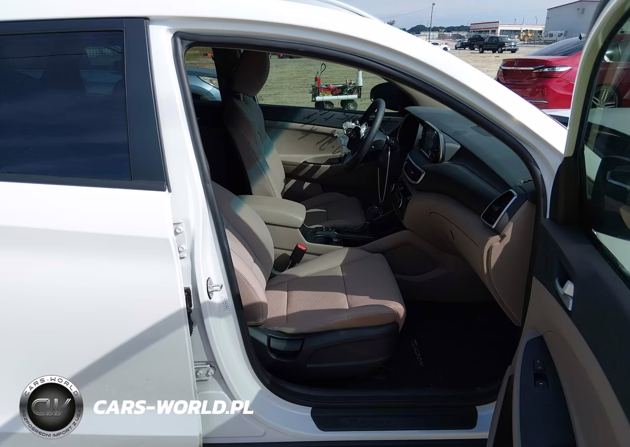 2019 Hyundai Tucson Value VIN:KM8J33A48KU986545 - 5