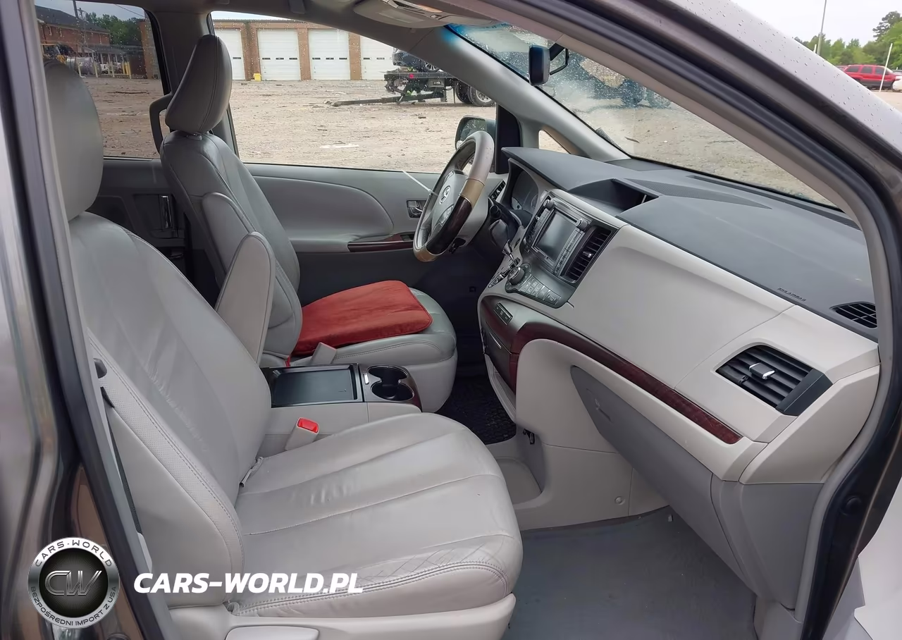 2011 Toyota Sienna Xle VIN:5TDDK3DC1BS008299 - 5