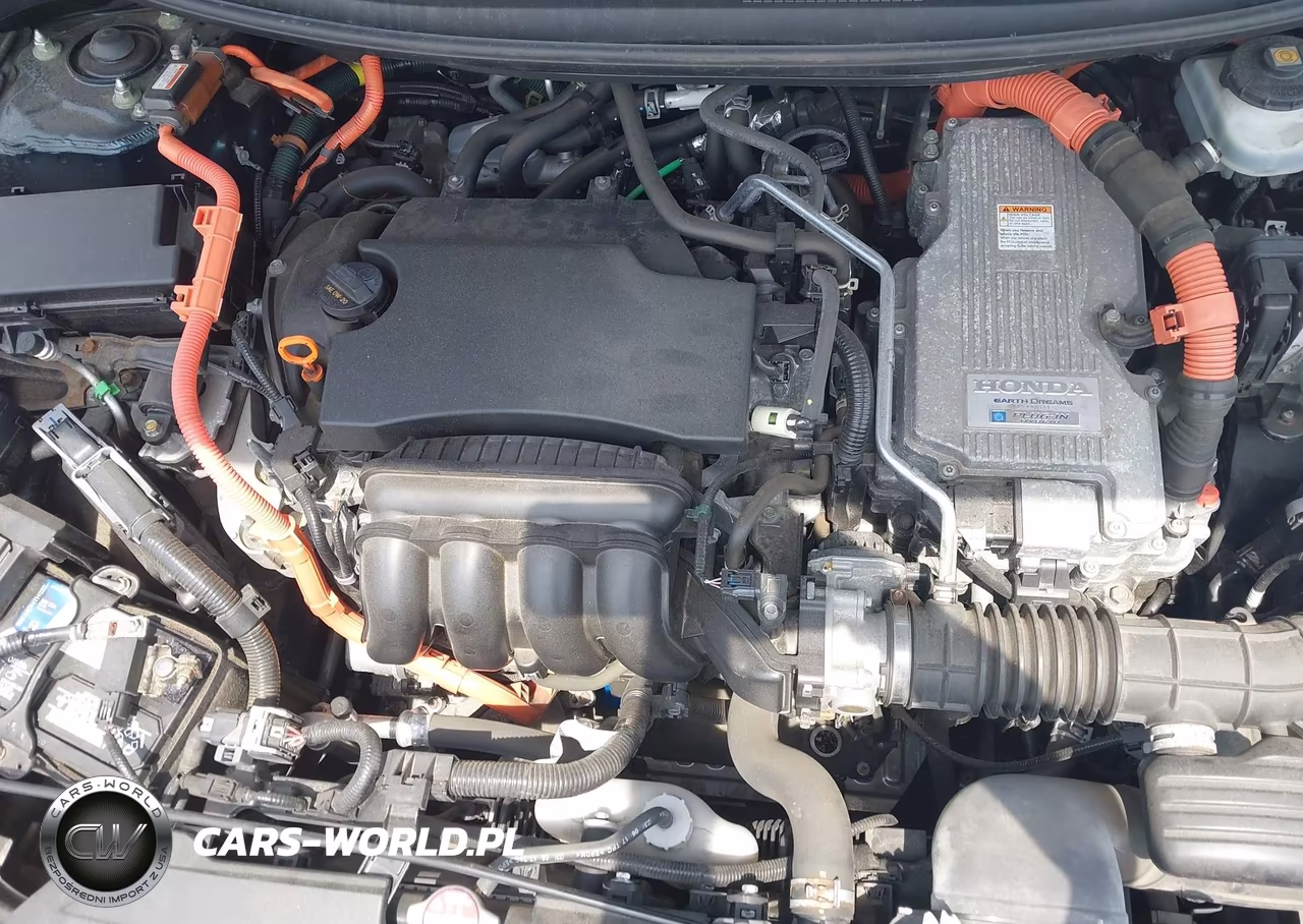 2018 Honda Clarity Plug-In Hybrid Touring VIN:JHMZC5F36JC002525 - 10