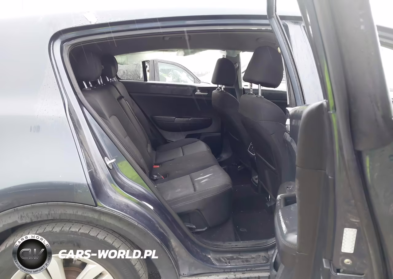 2019 Kia Sportage Lx VIN:KNDPM3AC8K7571324 - 8