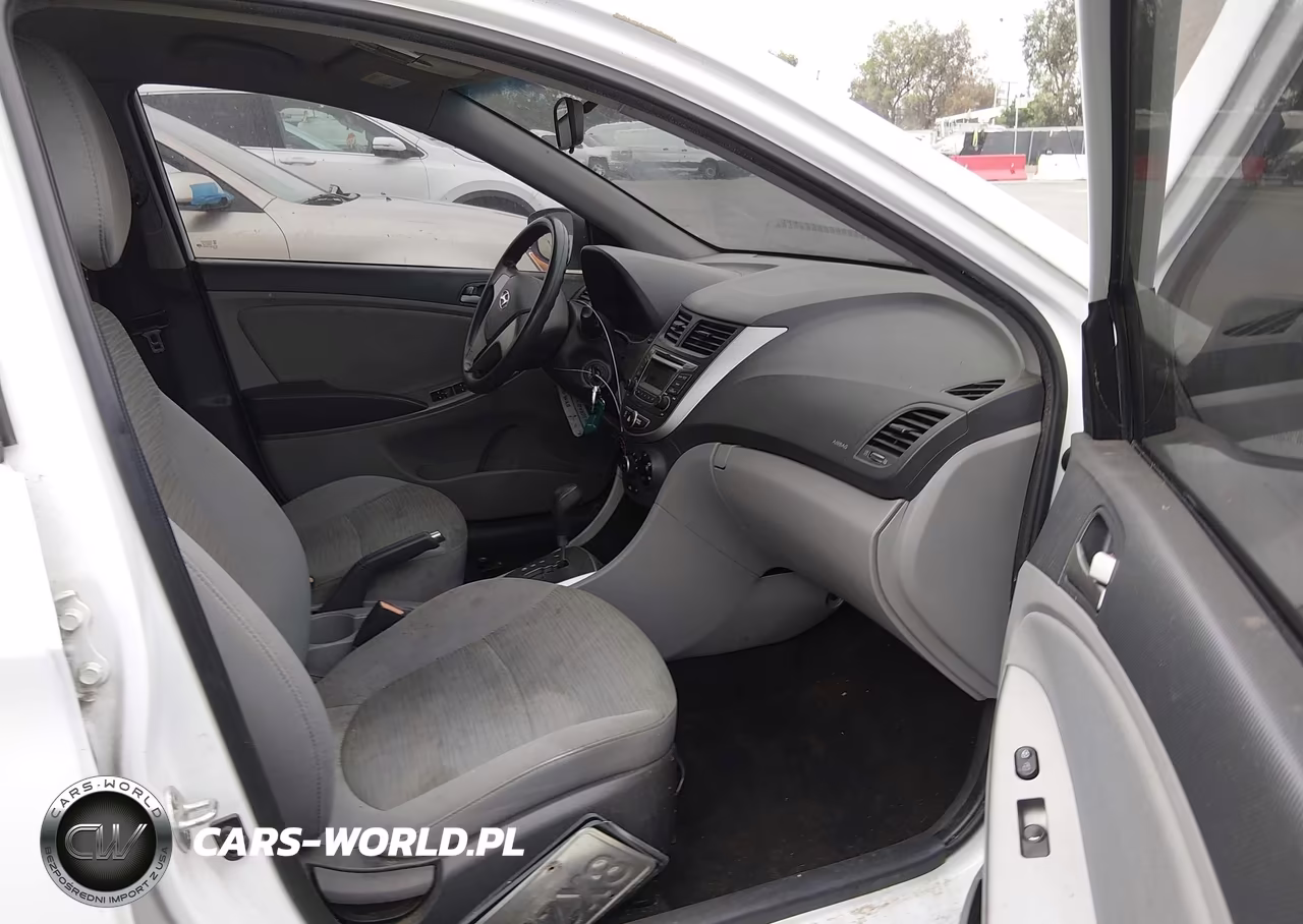 2015 Hyundai Accent Gls VIN:KMHCT4AE5FU806273 - 5