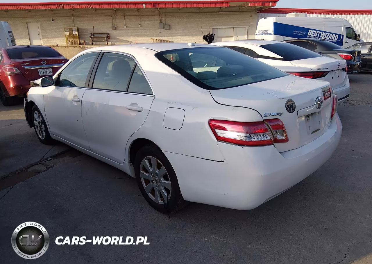 2010 Toyota Camry Le VIN:4T1BF3EK3AU562466 - 3