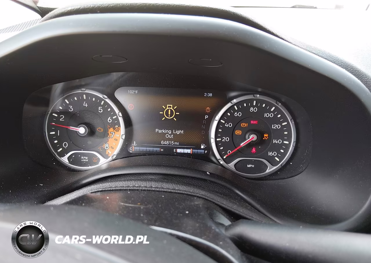 2016 Jeep Renegade Limited VIN:ZACCJBDTXGPC46004 - 7