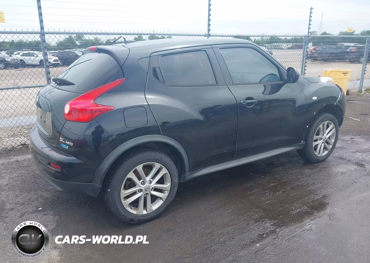 2014 Nissan Juke Sl VIN:JN8AF5MV2ET358930 - 4