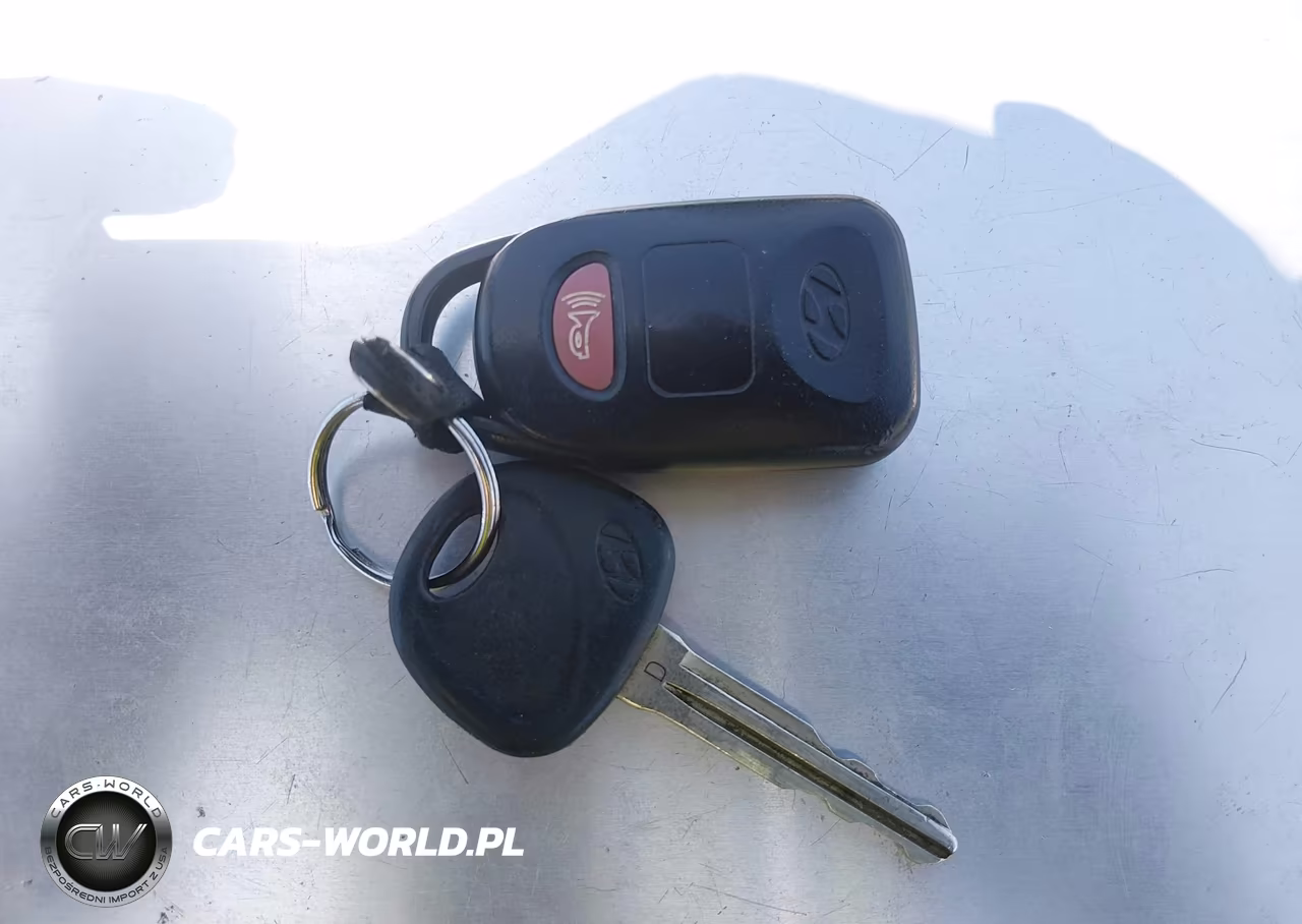 2008 Hyundai Elantra Gls-Se VIN:KMHDU46D88U293685 - 11