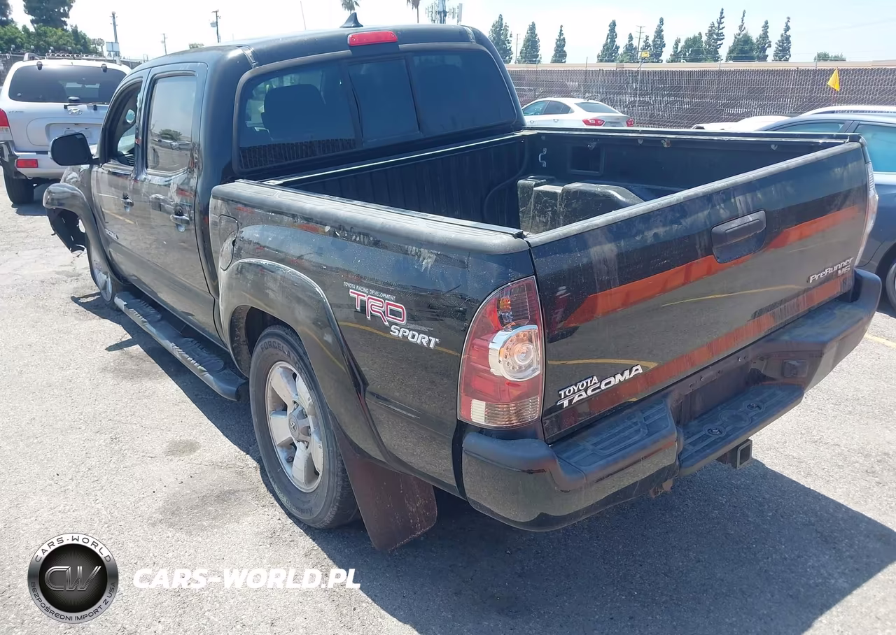 2012 Toyota Tacoma Prerunner V6 VIN:3TMJU4GN2CM134723 - 3