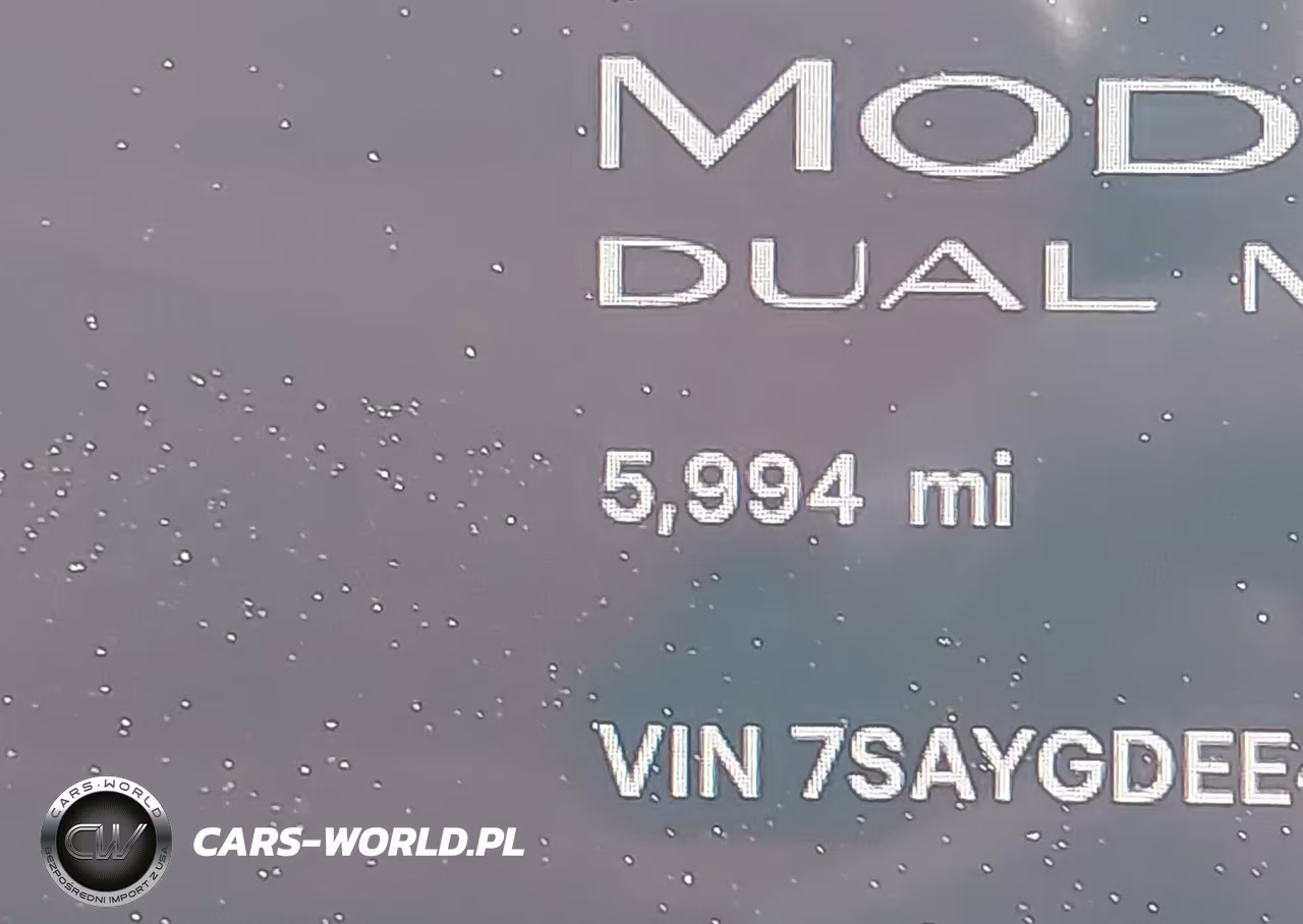 2026 Tesla Model Y All-Wheel Drive-Long Range Launch Series-Premium All-Wheel Drive VIN:7SAYGDEE4TF557559 - 16