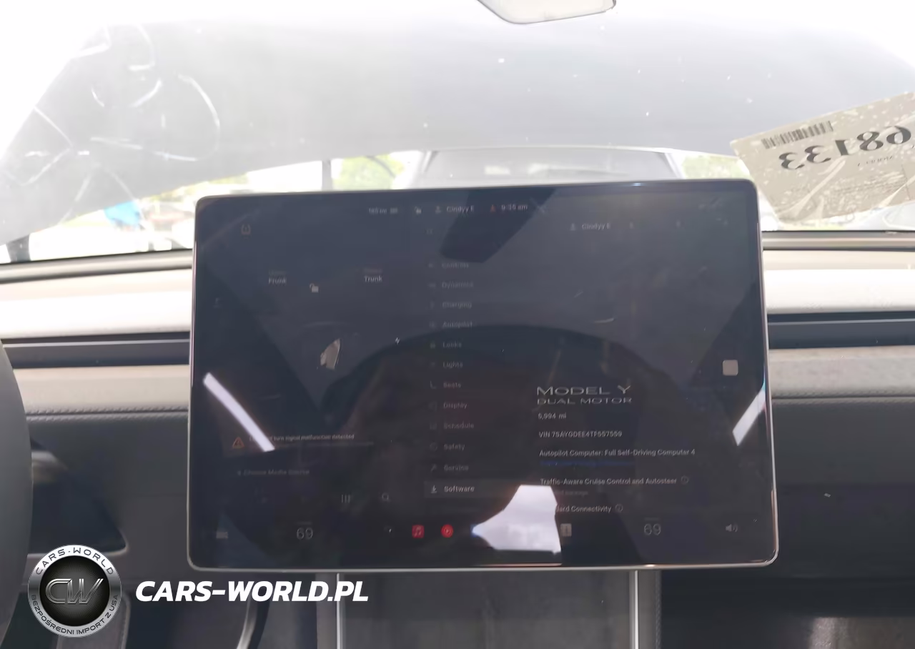 2026 Tesla Model Y All-Wheel Drive-Long Range Launch Series-Premium All-Wheel Drive VIN:7SAYGDEE4TF557559 - 19